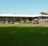 Tenterfield Golf Club and Fairways Lodge - St Kilda Accommodation