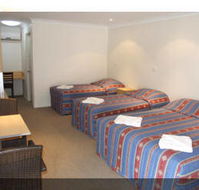 Tenterfield Tavern  Motor Inn - St Kilda Accommodation
