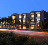 The Brighton Savoy Hotel - St Kilda Accommodation
