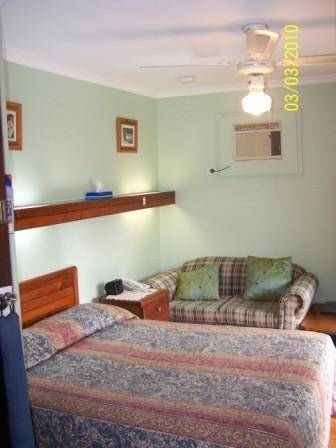 The Coachman Motor Inn - St Kilda Accommodation 1