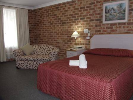 Town & Country Motor Inn Tamworth - St Kilda Accommodation 2