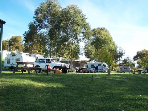 Weir Caravan Park Robinvale - St Kilda Accommodation 0