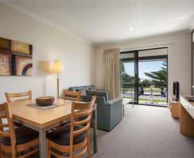Quest Bunbury Serviced Apartments - St Kilda Accommodation 1