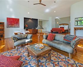 Pethers Rainforest Retreat - St Kilda Accommodation 1
