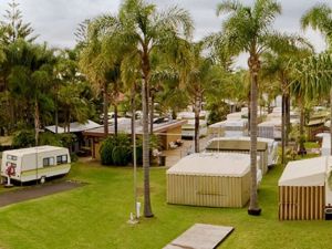 Blue Bay Caravan And Camping Tourist Park - St Kilda Accommodation 0