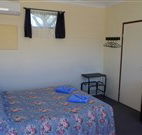 Bluey Motel - Lightning Ridge - St Kilda Accommodation