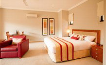 Hermitage Lodge - Pokolbin - St Kilda Accommodation 3