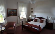 Leconfield House - Leconfield - St Kilda Accommodation 1