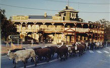 The Commercial Hotel Coonamble - Coonamble - St Kilda Accommodation 0