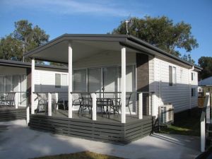 Lakeview Tourist Park - St Kilda Accommodation 1