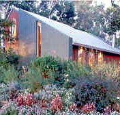 Clarendon Chalets - St Kilda Accommodation
