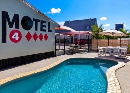 Ferny Hills QLD St Kilda Accommodation