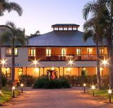 Hotel Noorla Resort - St Kilda Accommodation