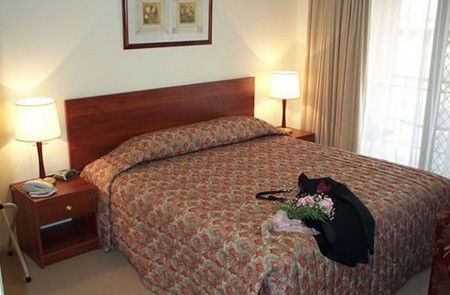 Charlotte Apartments - St Kilda Accommodation 4