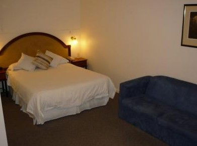 Kinross Inn Cooma - St Kilda Accommodation 3