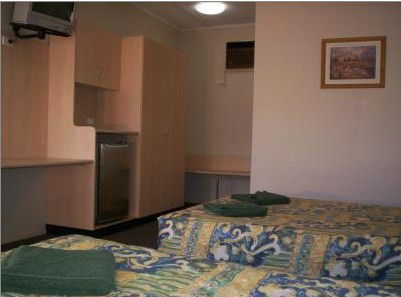 Gilgandra Motel - St Kilda Accommodation 4