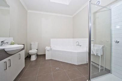 Moonlight Bay Resort - St Kilda Accommodation 4