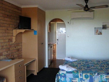 Tannum On The Beach Motel - St Kilda Accommodation 3