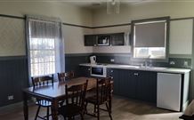Wagga Wagga Country Cottages - - St Kilda Accommodation 6