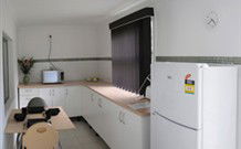 Six Foot Track Lodge - St Kilda Accommodation 0