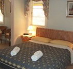 Araluen Cottages - St Kilda Accommodation