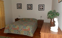 Leslie Cottage - St Kilda Accommodation 5