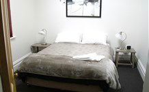 Longreach Riverside Retreat - St Kilda Accommodation 1