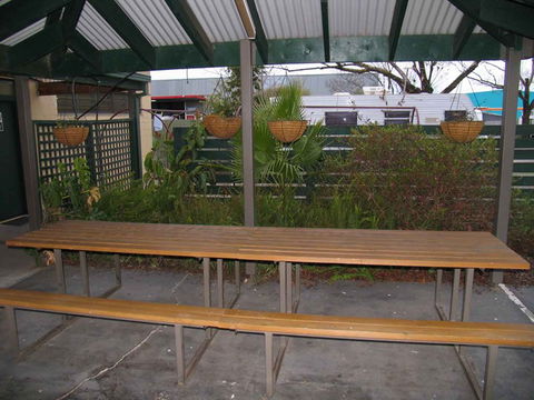 Albury-Wodonga YHA - St Kilda Accommodation 5