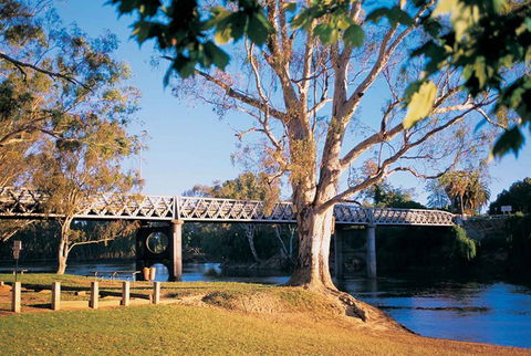 Albury-Wodonga YHA - St Kilda Accommodation 9