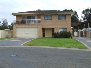 Greenwell Point Bowling And Sports Club Accommodation - St Kilda Accommodation 6