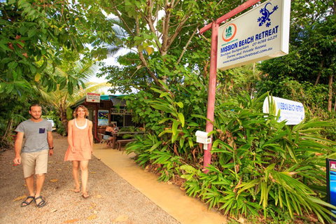 Mission Beach Retreat YHA - St Kilda Accommodation 0