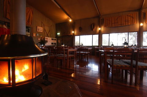 Flinders Ranges - Rawnsley Park Station - St Kilda Accommodation 2