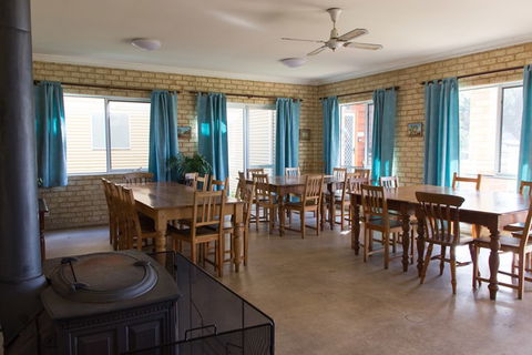 Augusta - Cape Leeuwin YHA - St Kilda Accommodation 2