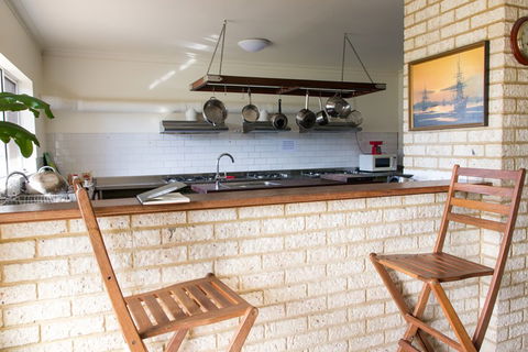 Augusta - Cape Leeuwin YHA - St Kilda Accommodation 5