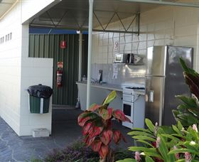 Palm Tree Caravan Park - St Kilda Accommodation 3