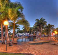 Rollingstone Beach Front Resort - St Kilda Accommodation