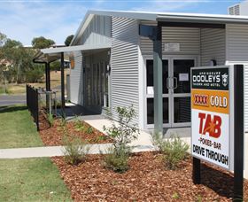 Dooleys Tavern And Motel Springsure - St Kilda Accommodation 3