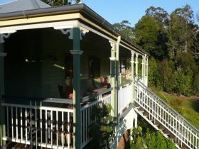 The Sanctuary Springbrook. Guest House / Cottage - St Kilda Accommodation 0