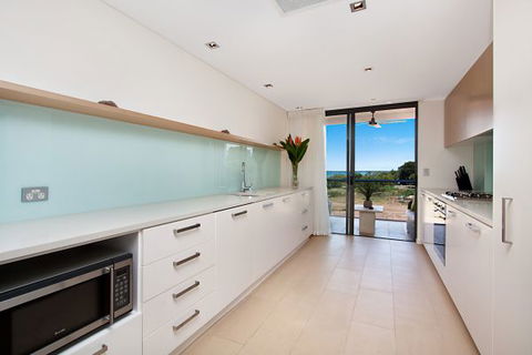 Akuna Waterfront - St Kilda Accommodation 9