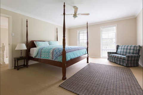 Ashgrove House: Farm Club Australia - St Kilda Accommodation 16