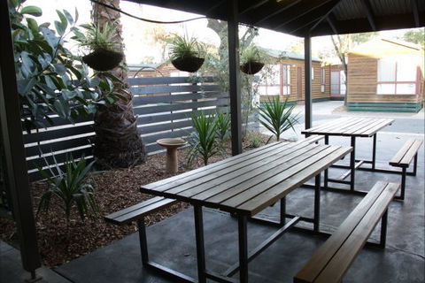 BIG4 Albury Tourist Park - St Kilda Accommodation 2