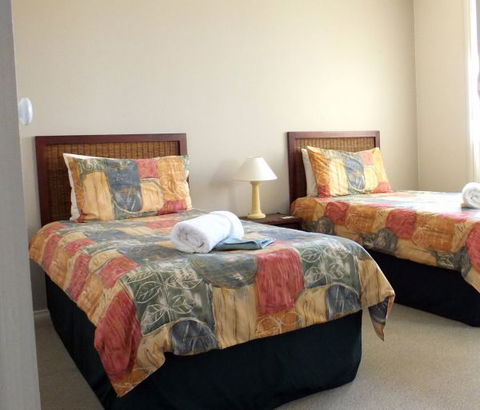 Captain's Quarters Bermagui - St Kilda Accommodation 6