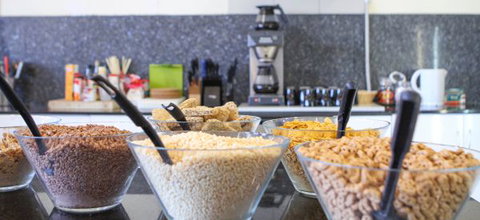 Dickson Central - St Kilda Accommodation 2