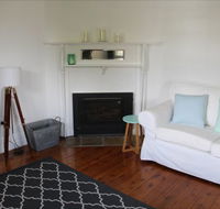 Dreamer's Cottage - St Kilda Accommodation