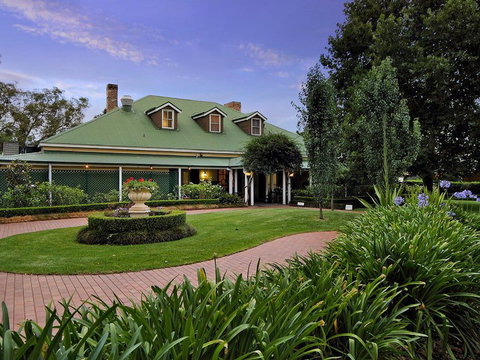 The Guest House - St Kilda Accommodation 0