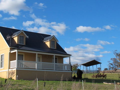 Riverbend Cottage - St Kilda Accommodation 0