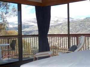 Guthega Inn  - St Kilda Accommodation 0