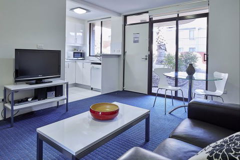 Manuka Park Apartments - St Kilda Accommodation 3