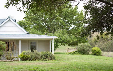 Ashgrove House: Farm Club Australia - St Kilda Accommodation 0