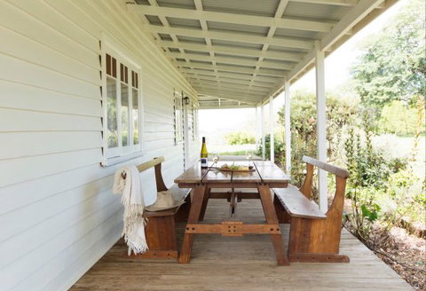 Ashgrove House: Farm Club Australia - St Kilda Accommodation 4